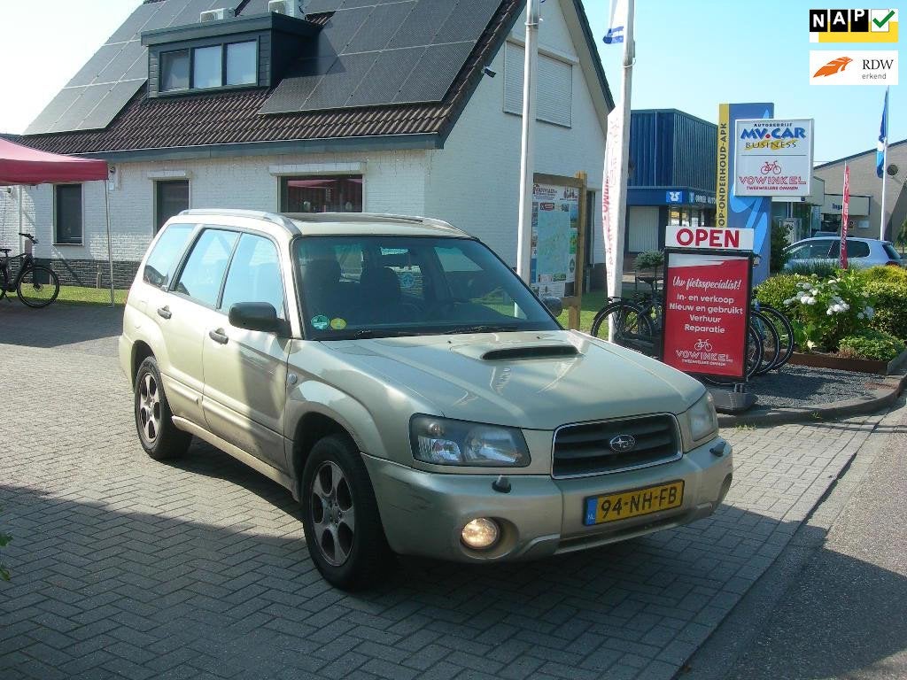 Subaru Forester 2.0 AWD XT met veel onderhoudsfacturen aanwe, Auto's, Subaru, Stof, Gebruikt, 4 cilinders, Beige
