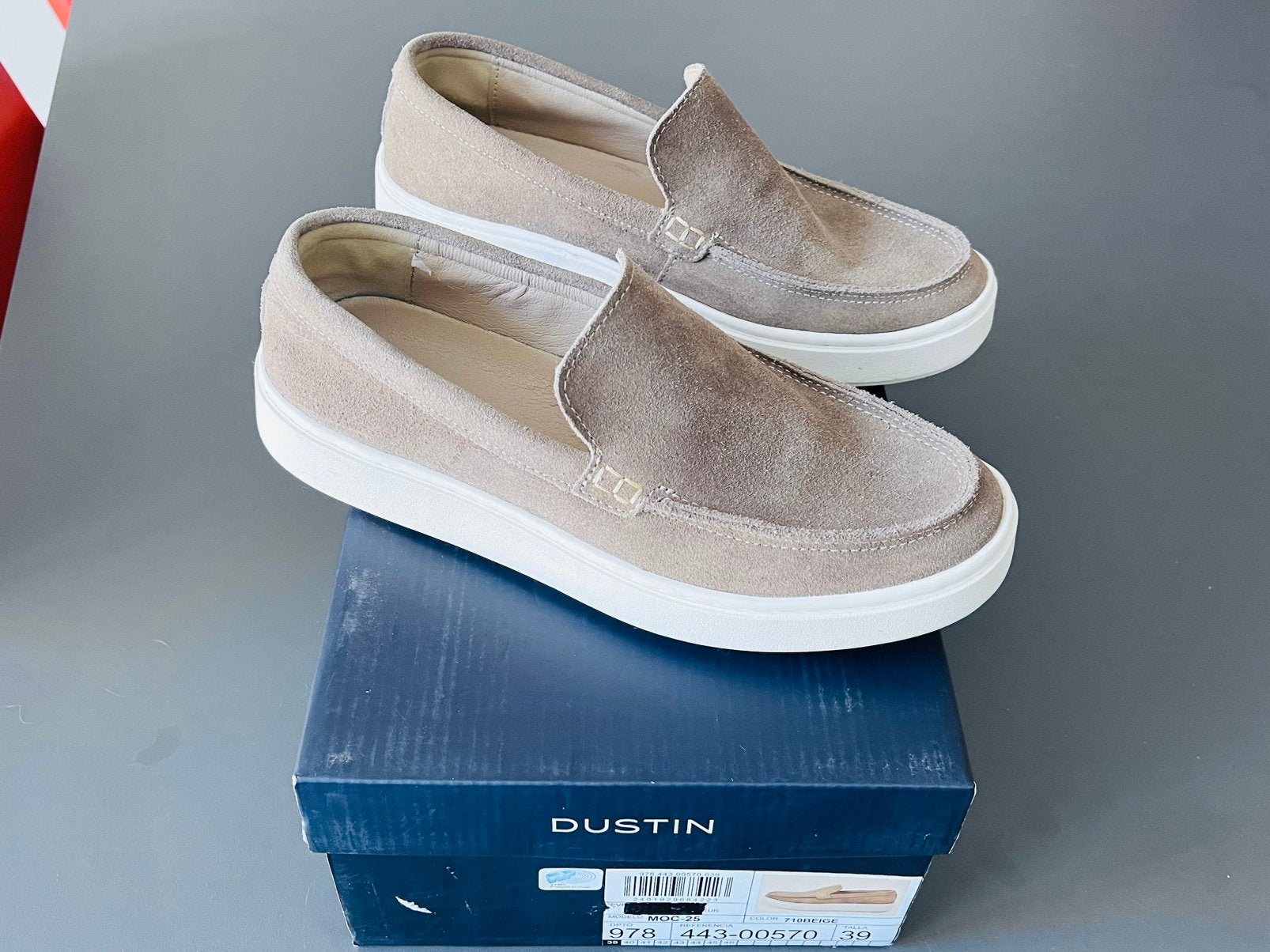 Spaanse kwaliteit Suede loafers, Ophalen of Verzenden, Zo goed als nieuw, Bruin, Loafers