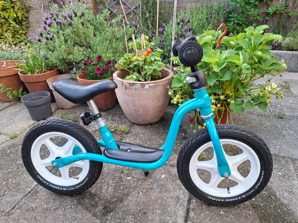 Blauw loopfietsje, Ophalen, Gebruikt, Loopfiets