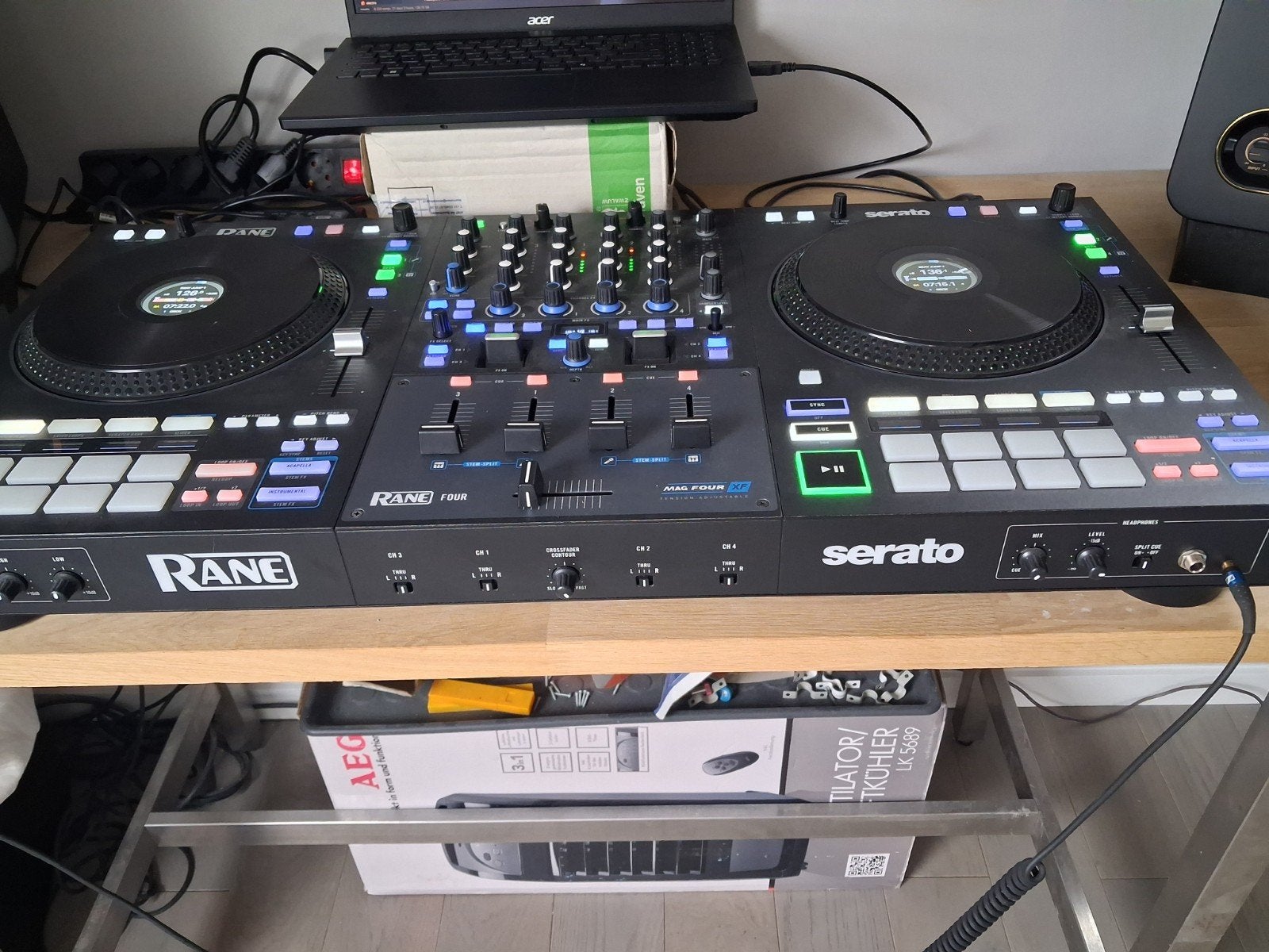 rane four, Ophalen of Verzenden, Zo goed als nieuw, Dj-set, Overige merken