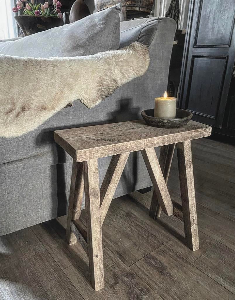 ~Stoer Sober Landelijk Houten Krukje/Bankje~, Ophalen of Verzenden, Zo goed als nieuw