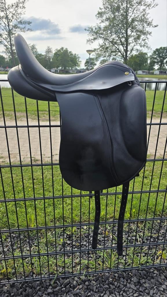 Anatomica Octant G3 18 inch fit 4, Dieren en Toebehoren, Paarden en Pony's | Zadels, Ophalen of Verzenden, Gebruikt, Dressuur