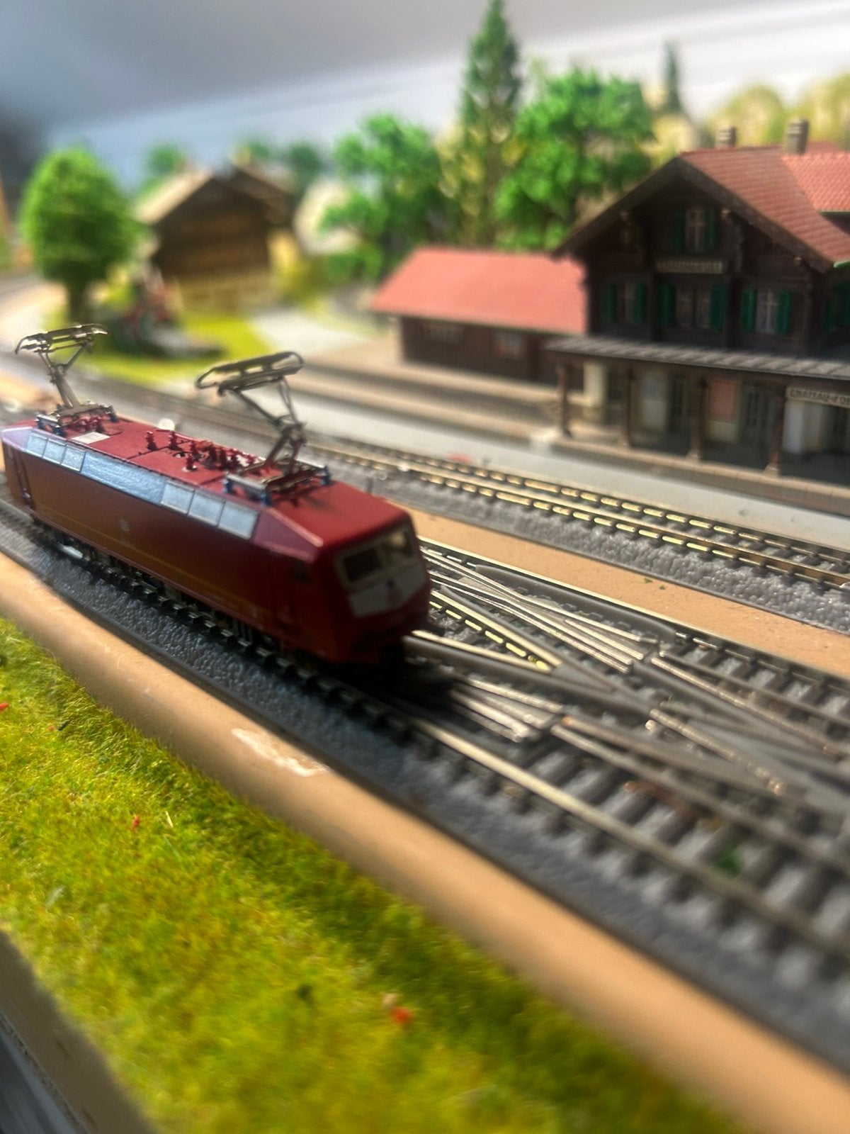 Marklin Z spoor Electrische lok br120, Wisselstroom, Locomotief, Ophalen of Verzenden, Zo goed als nieuw