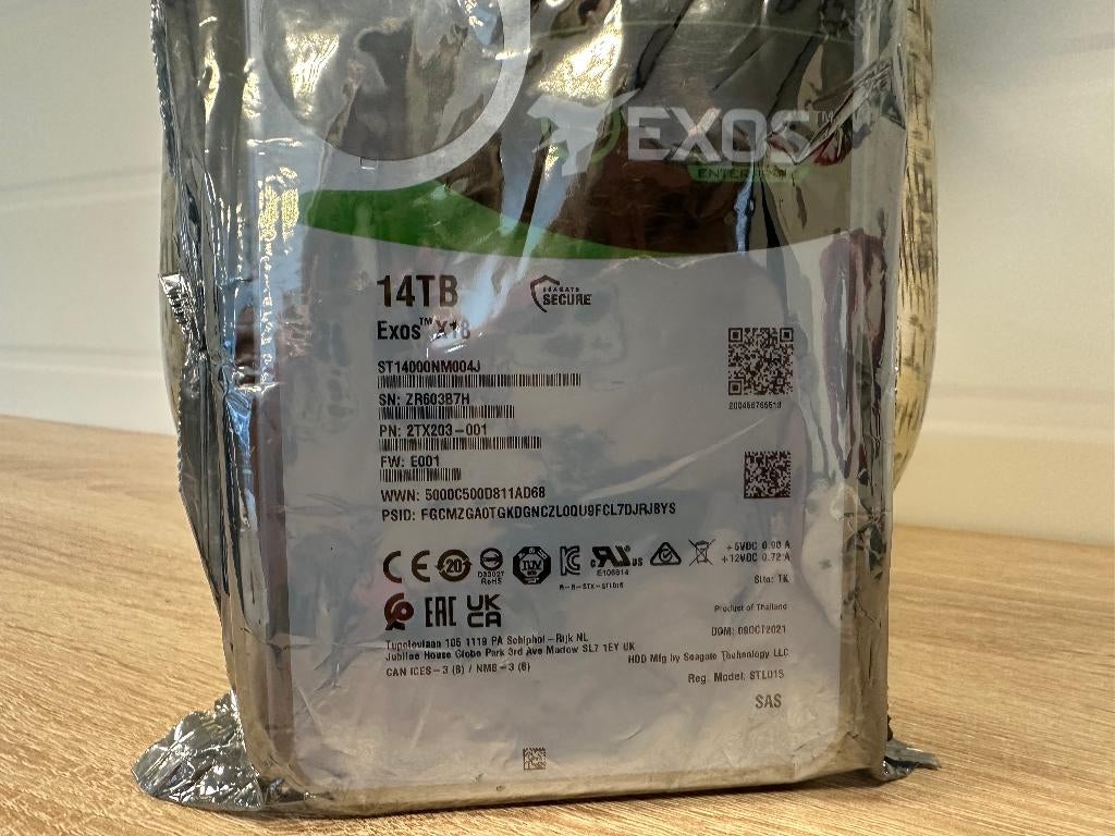 Seagate Exos X18 14TB – Enterprise HDD – SAS – Datacenter, Ophalen, SAS, HDD, Nieuw