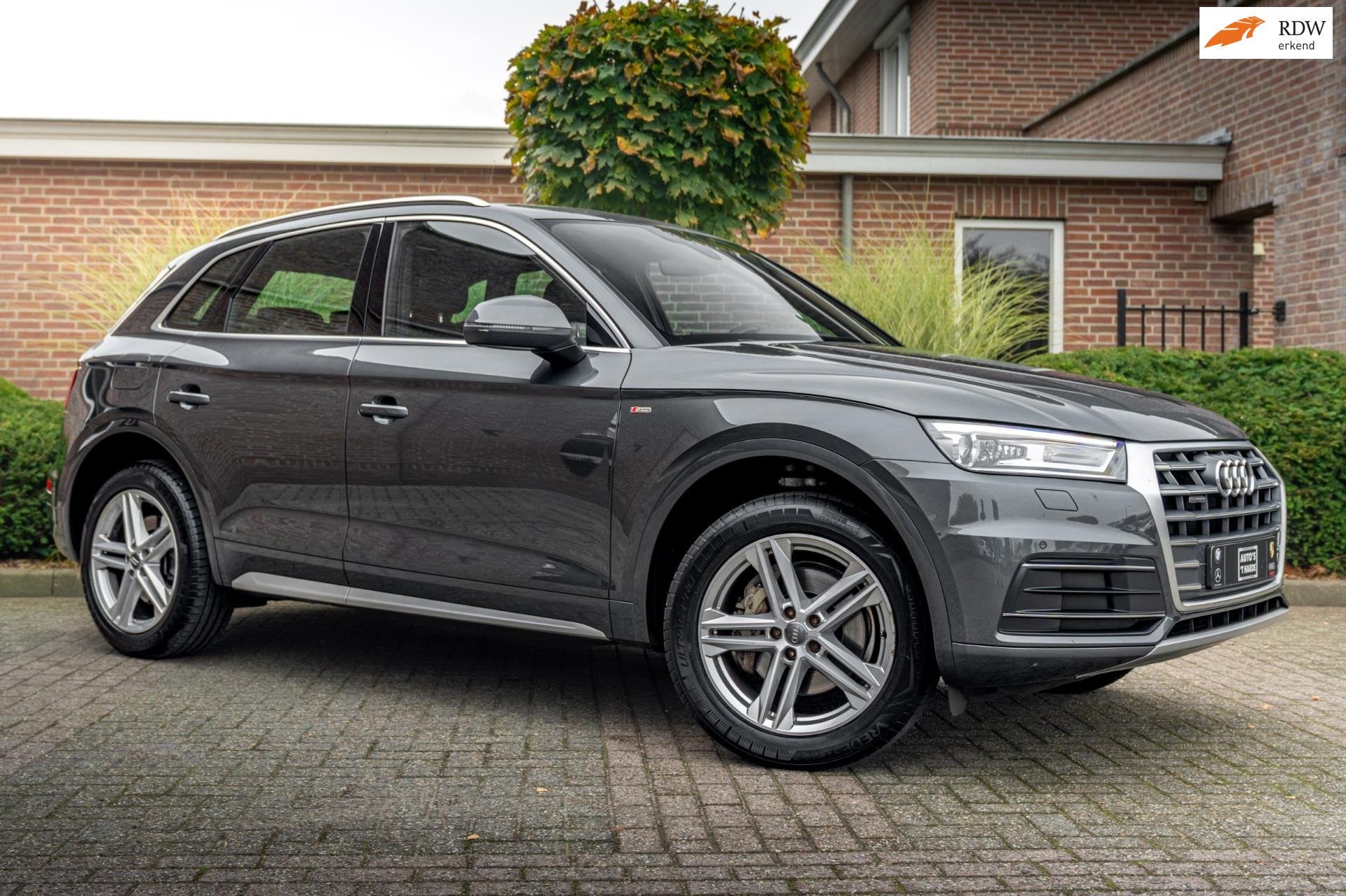 Audi Q5 2.0 TFSI Quattro Sport S Line Edition 252 PK Aut. Pa, Auto's, Automaat, Gebruikt, 4 cilinders, Leder en Stof