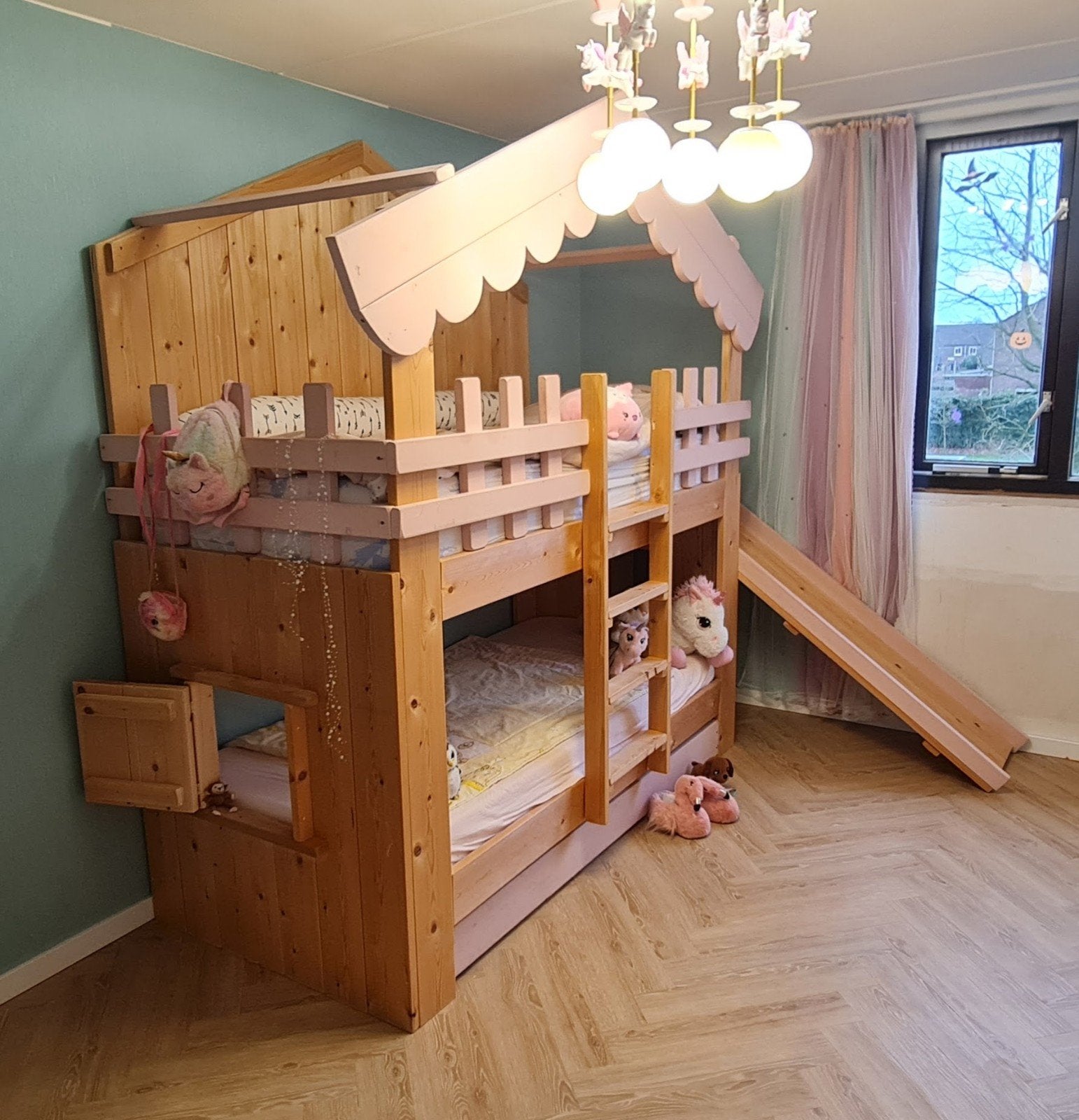 Uniek Stapelbed met Glijbaan en Speelhuis Design, Gebruikt, 90 cm, Tweepersoons, Ophalen of Verzenden