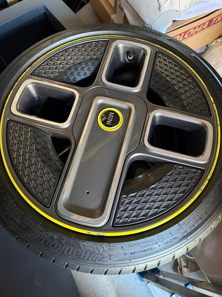 Mini SE Zomerbanden Electric - Complete Set, Gebruikt, Banden en Velgen, 17 inch, Ophalen of Verzenden