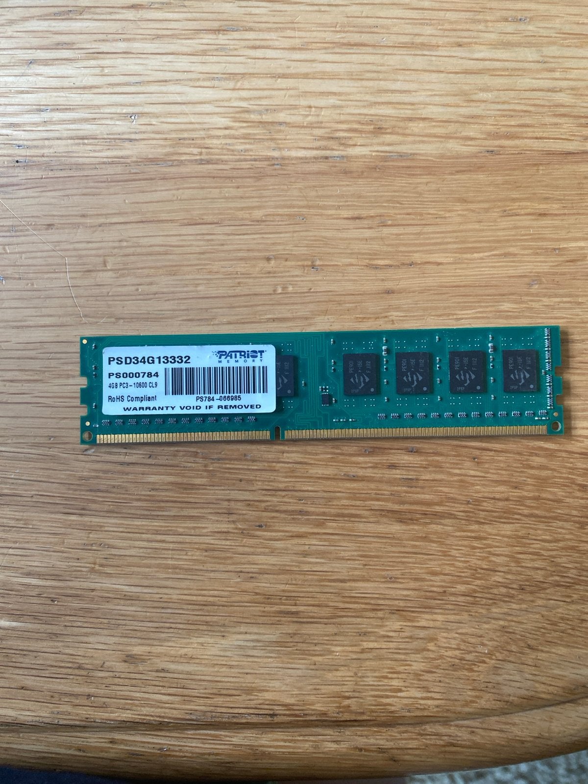 Patriot 4GB DDR3 RAM Geheugenmodule PC3-10600 CL9, Computers en Software, RAM geheugen, Gebruikt, Server, DDR3, Ophalen of Verzenden