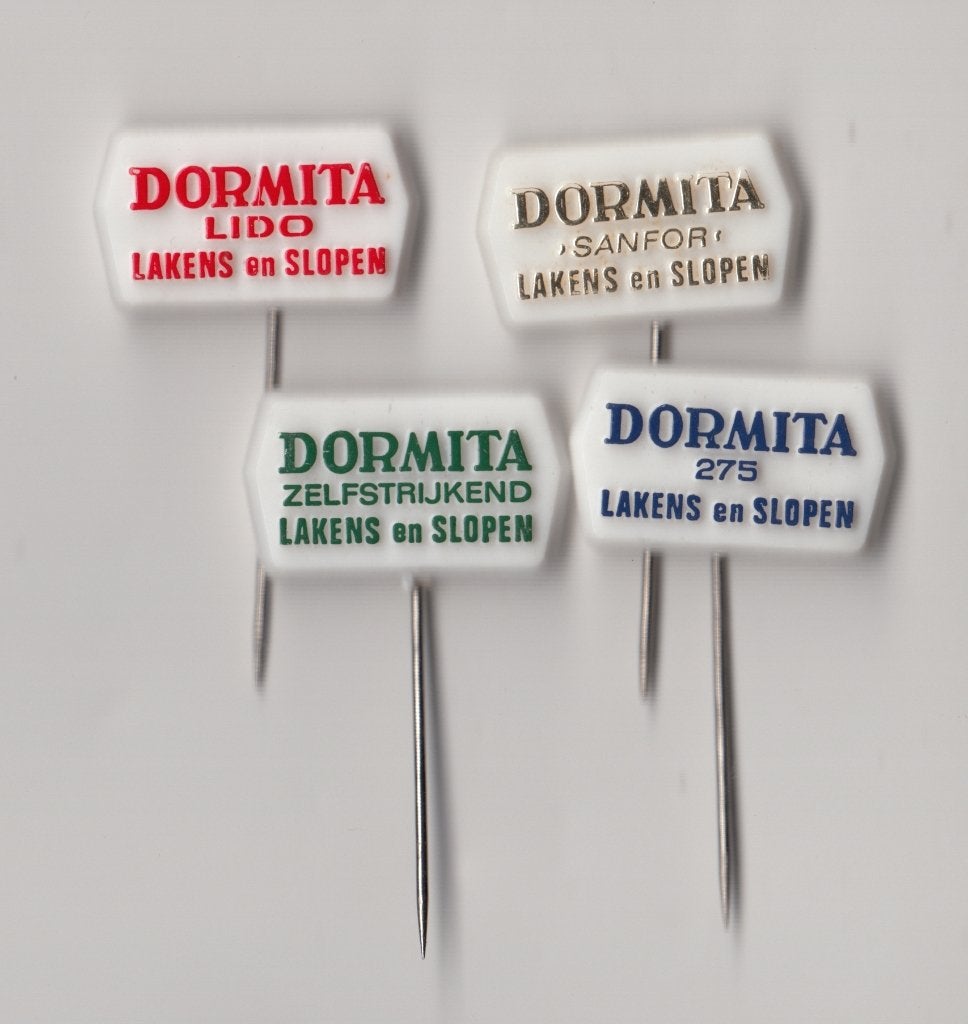Dormita Sanfor Lido Lakens en SLopen speldjes, Gebruikt, Niet vindbaar, Niet vindbaar, Speldje of Pin