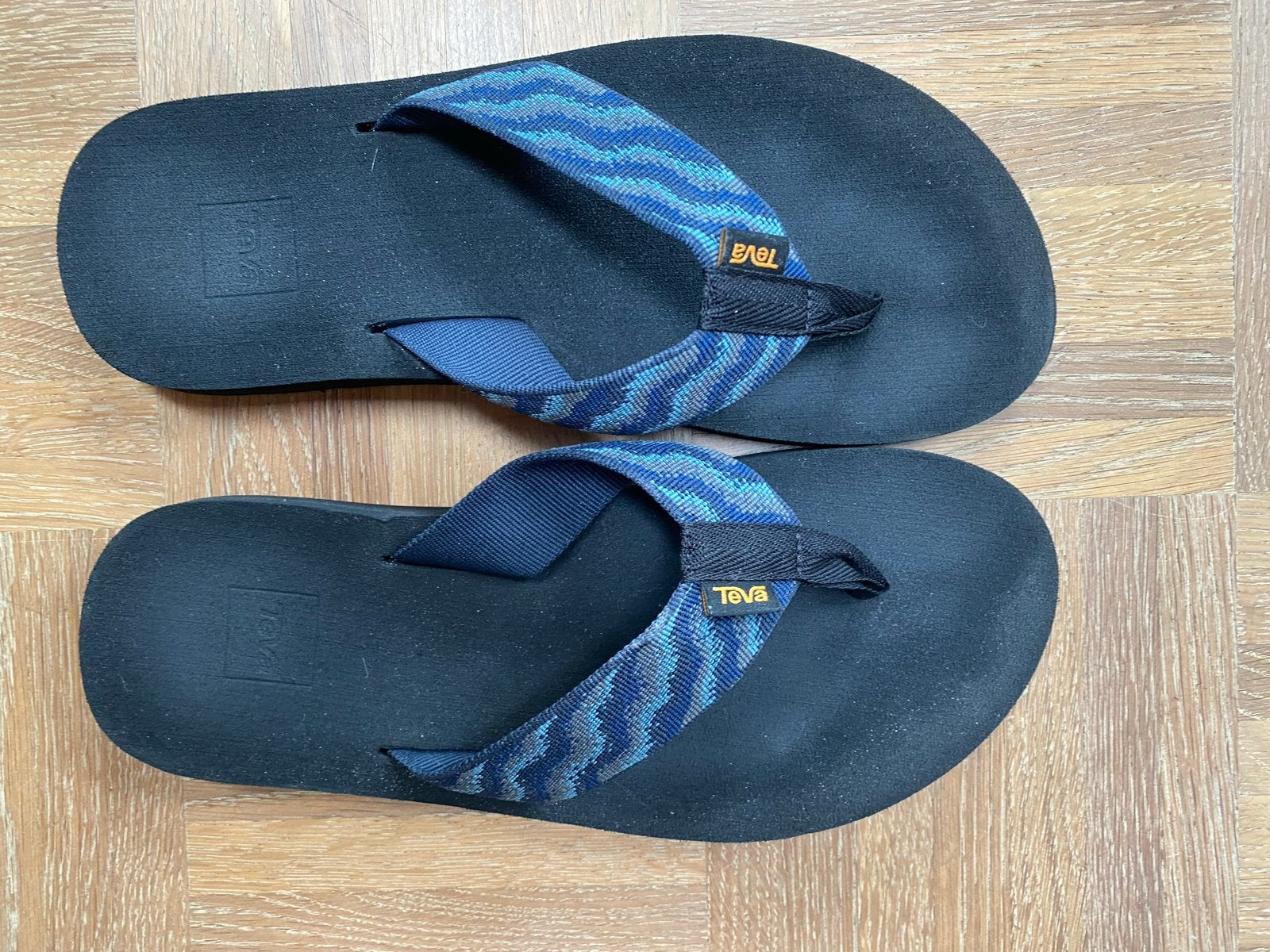 Teva Slippers Maat 40.5 - Comfortabel en Stijlvol, Ophalen of Verzenden, Gedragen, Zwart
