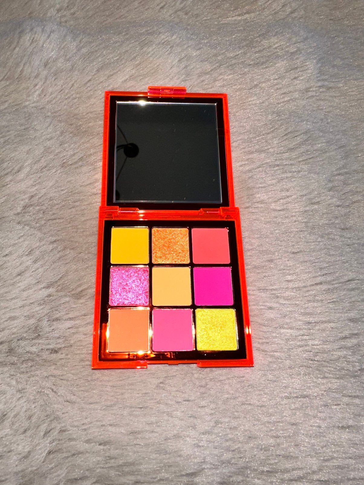 Huda beauty palette neon, Sieraden, Tassen en Uiterlijk, Uiterlijk | Cosmetica en Make-up, Ophalen of Verzenden, Zo goed als nieuw