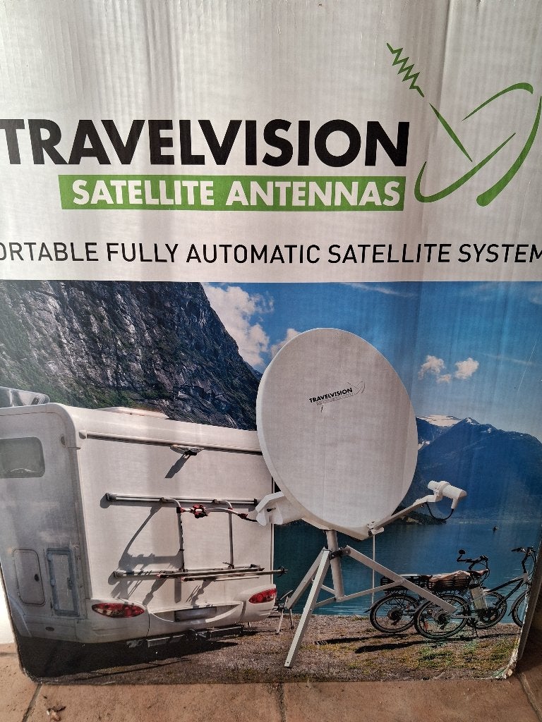 Travelvision vol automatische satellietantenne, Ophalen of Verzenden, Zo goed als nieuw, (Schotel)antenne, Overige merken