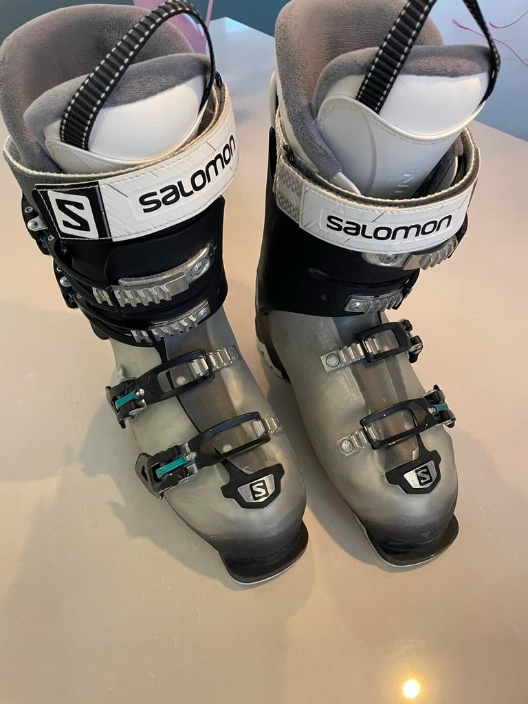 Salomon Dames Skischoenen - Maat 26,5 (41), Gebruikt, Schoenen, Skiën, Minder dan 100 cm
