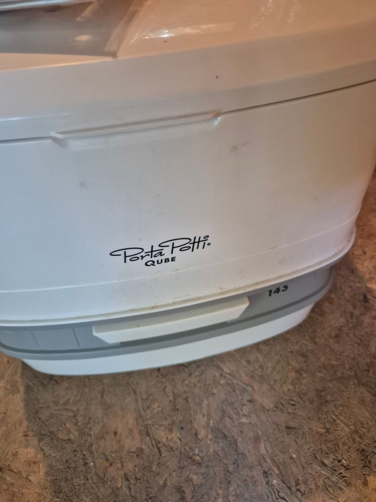Porta Potti Qube 145 met gaskabel, Ophalen, Nieuw