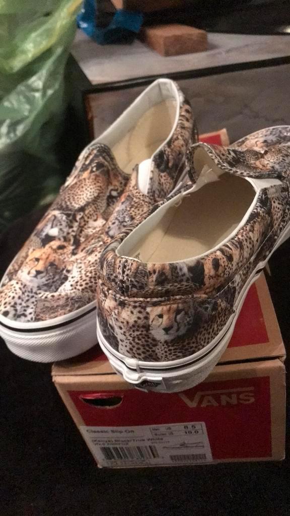 Vans instappers dierenprint maat 41 nieuw, Kleding | Dames, Schoenen, Overige kleuren, Instappers, Nieuw, Ophalen of Verzenden