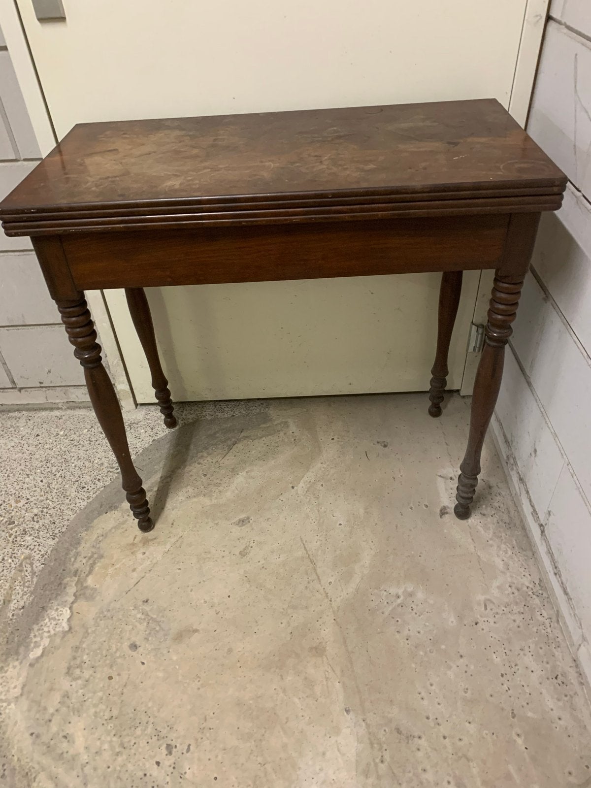 Antieke houten bijzettafel met speelblad, Antiek en Kunst, Ophalen