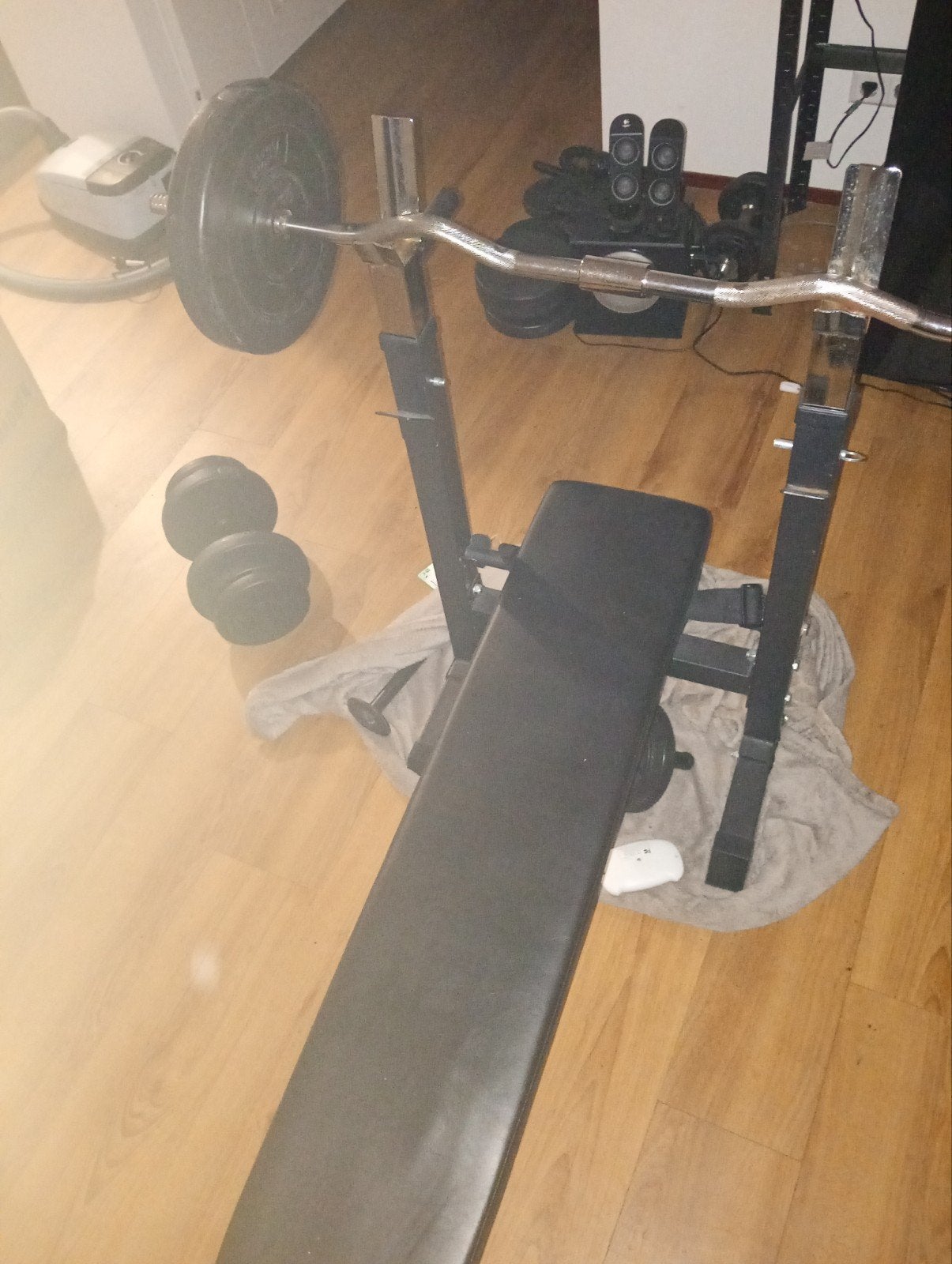 Halterset met gewichten en fitnessbank zie beschrijving !!, Ophalen of Verzenden, Gebruikt, Benen, Halterset