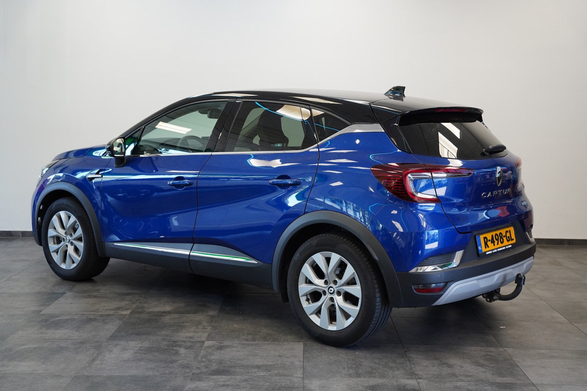 Renault Captur 1.6 E-Tech Hybrid 145 Intens Full-led Navigat, 12 maanden, Gebruikt, Blauw, Leder en Stof