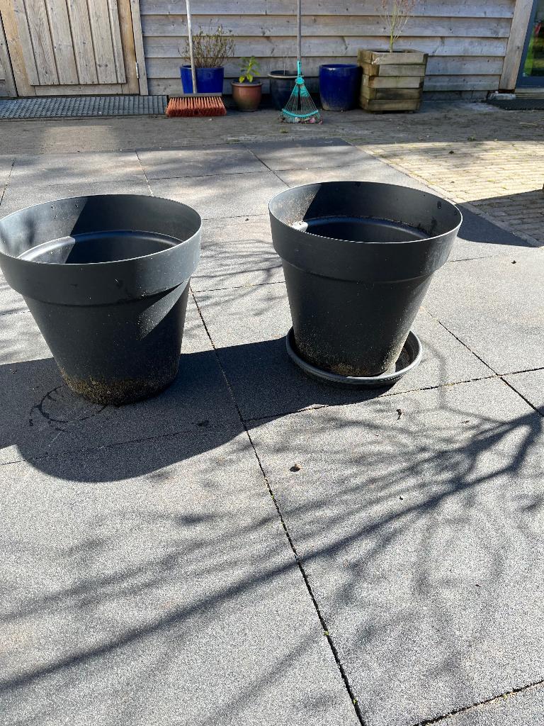 Grote zwarte plastic tuinpotten, Tuin en Terras, Kunststof, Rond, Zo goed als nieuw, Minder dan 40 cm