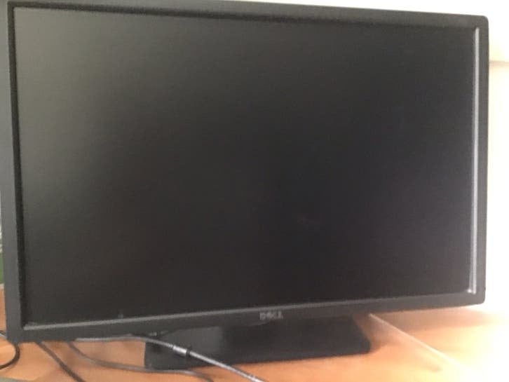 Dell Laptop met Windows 11,en accessoires, Computers en Software, Windows Laptops, Gebruikt, 15 inch, SSD, 2 tot 3 Ghz, 8 GB, Qwerty