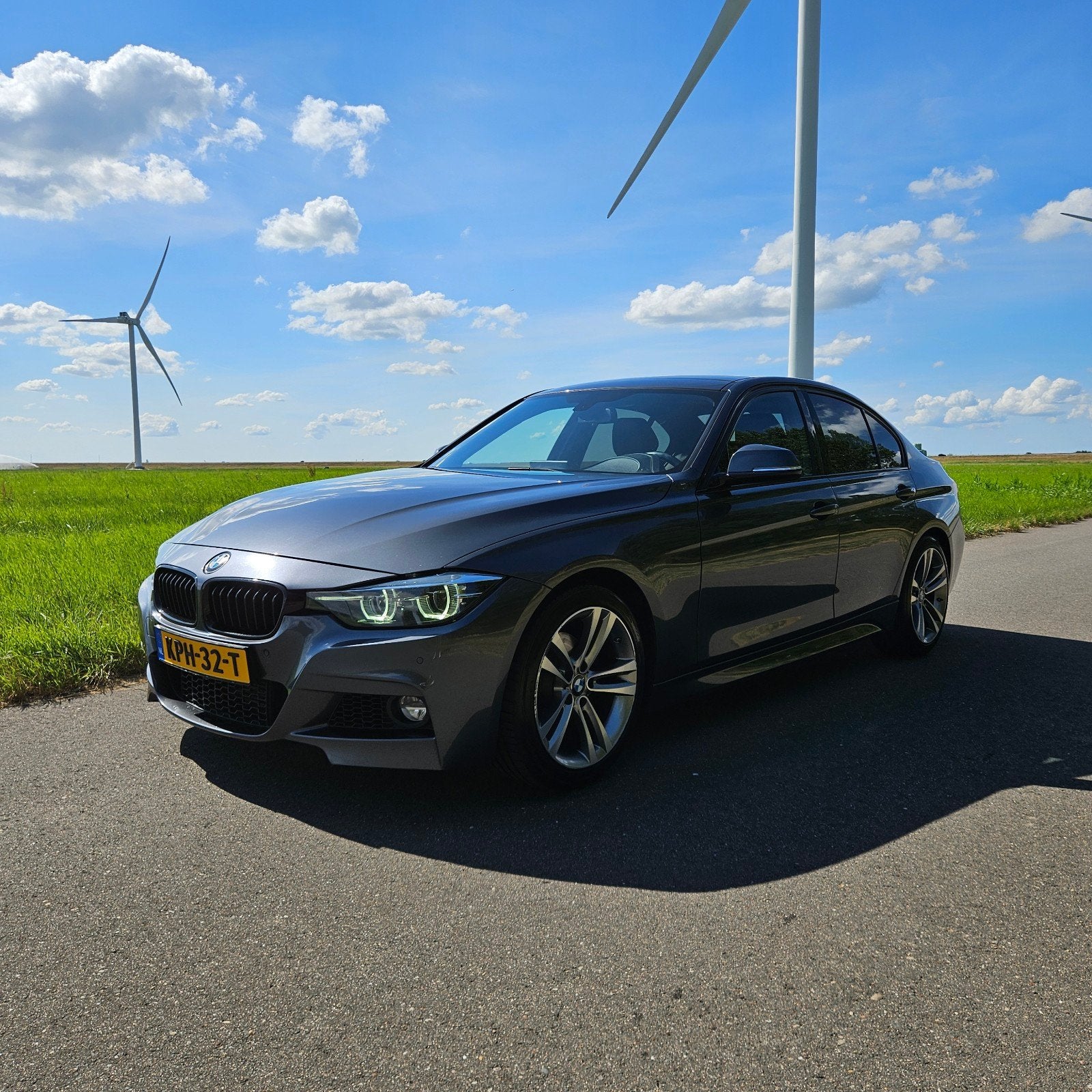 BMW 3-Serie 320d 190pk Xdrive Aut 2018 Grijs, Auto's, BMW, Automaat, Leder, Diesel, Vierwielaandrijving