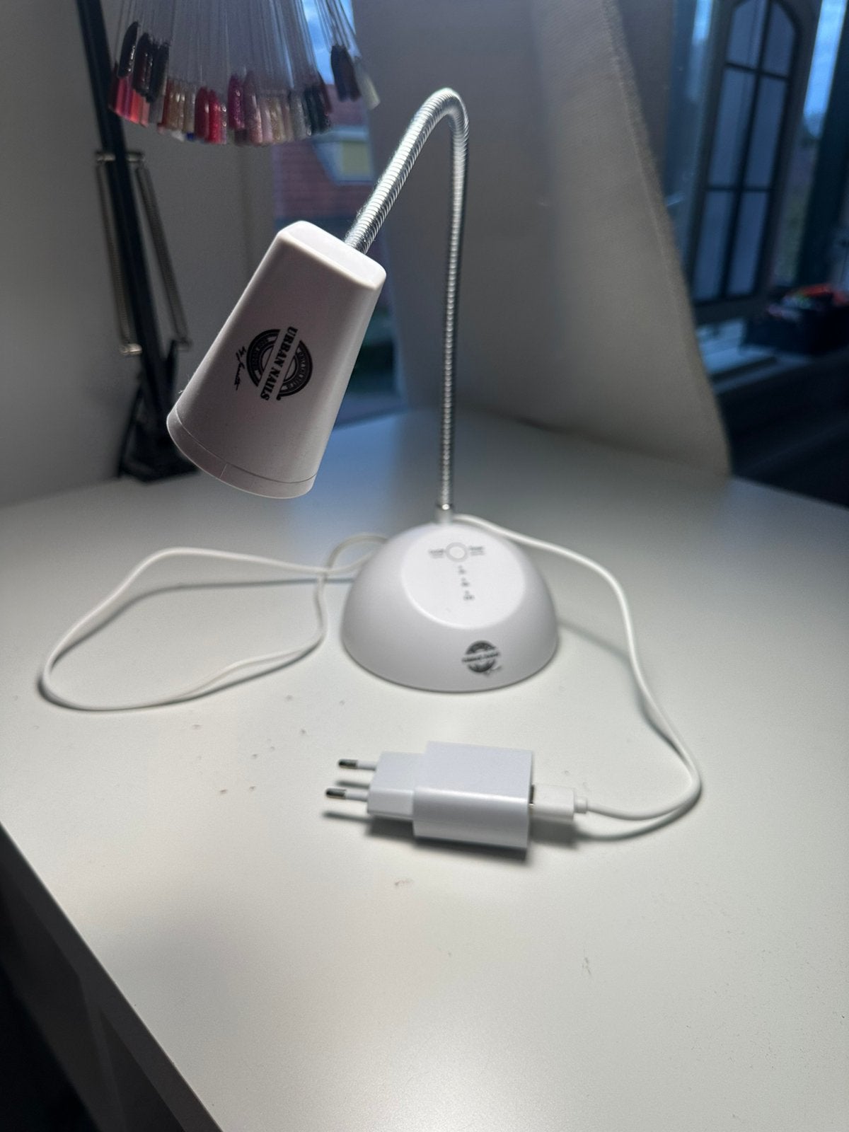 Urban Nails Flash Cure Cordless  LED lamp, Ophalen, Zo goed als nieuw, Wit, Handen en Nagels