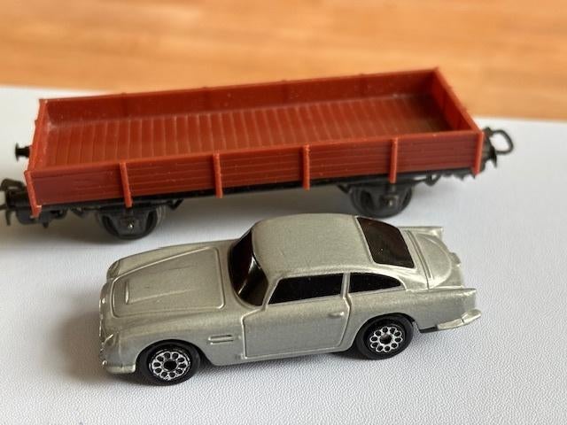 vintage Märklin Germany lage goederenwagon + lading, Wisselstroom, Wagon, Ophalen of Verzenden, Zo goed als nieuw