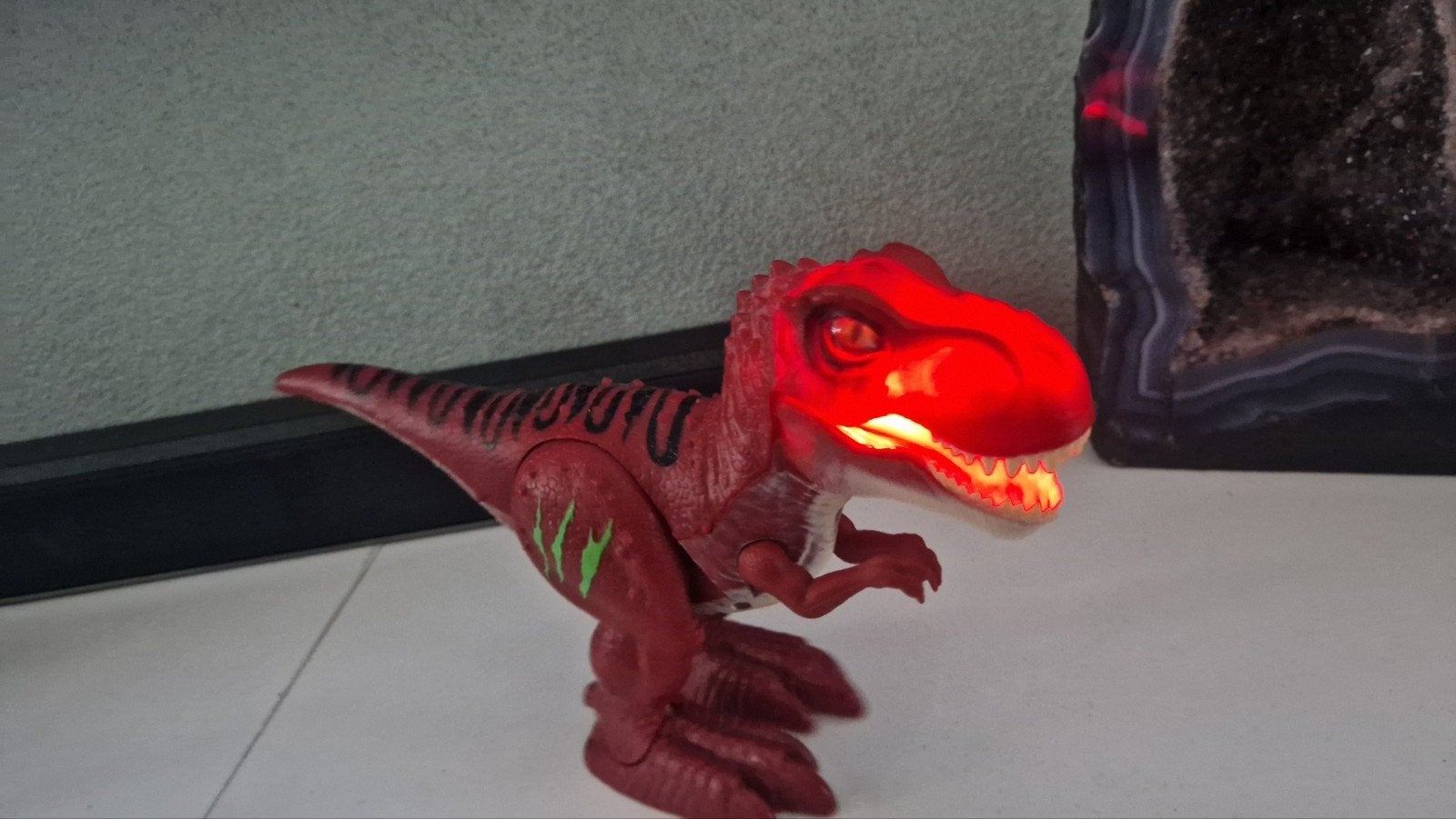 Dinosaurus speelgoed met licht en geluid, Ophalen, Zo goed als nieuw, Jongen of Meisje