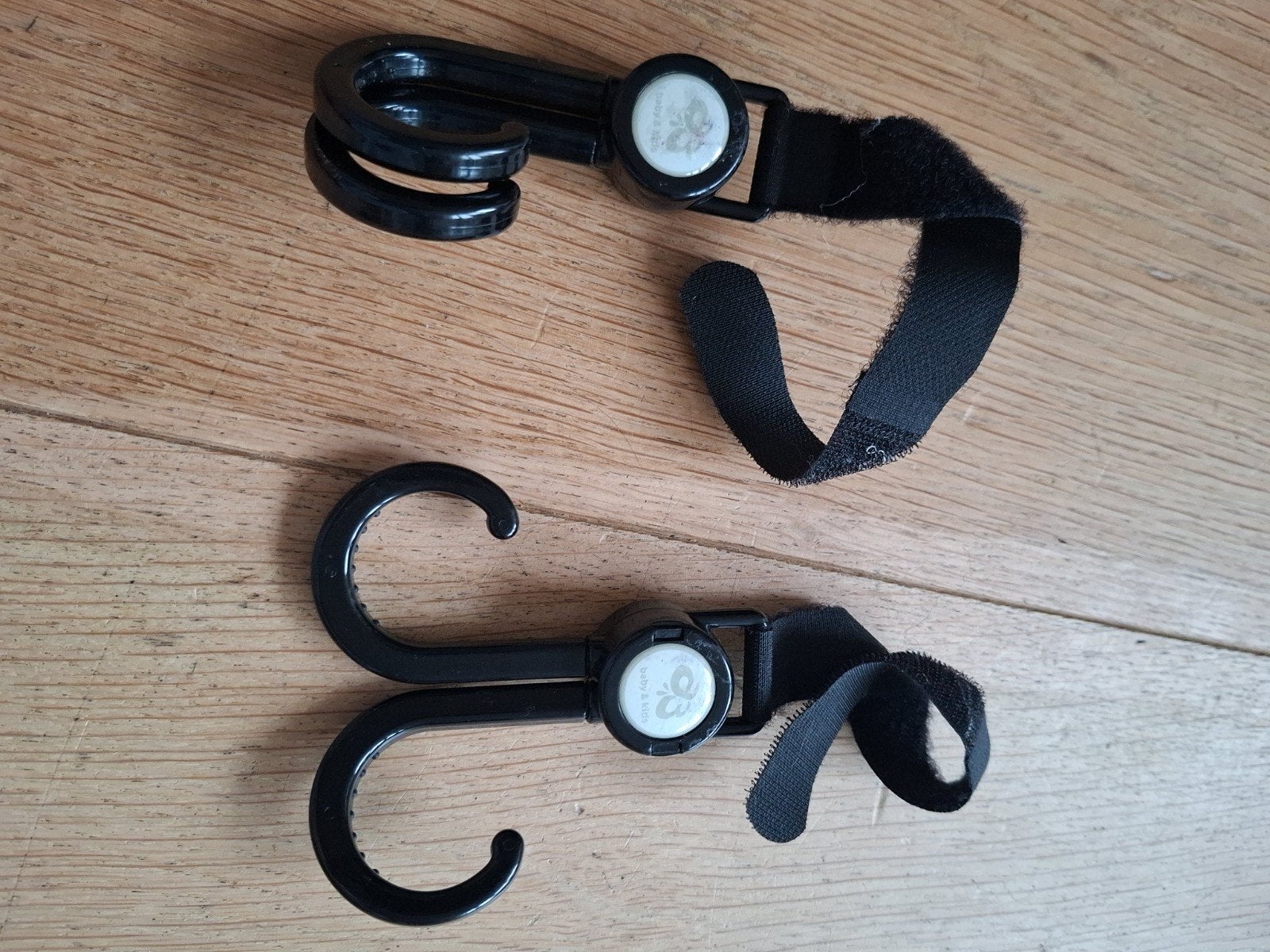 2x Kinderwagenhaken met klittenband, Ophalen of Verzenden, Zo goed als nieuw
