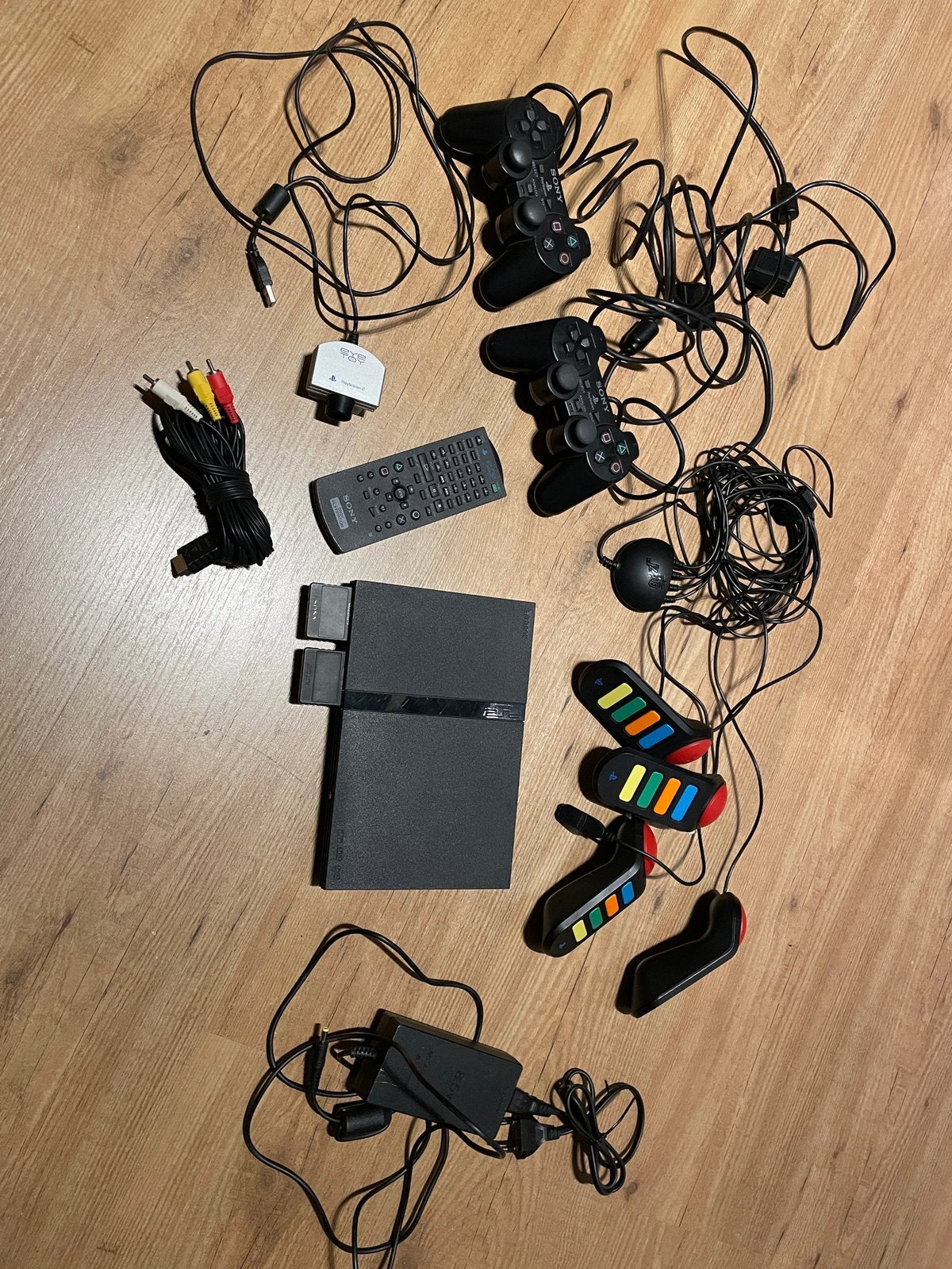 Sony PlayStation 2 (PS2) met accessoires, Ophalen, Gebruikt, Overige genres, 2 spelers