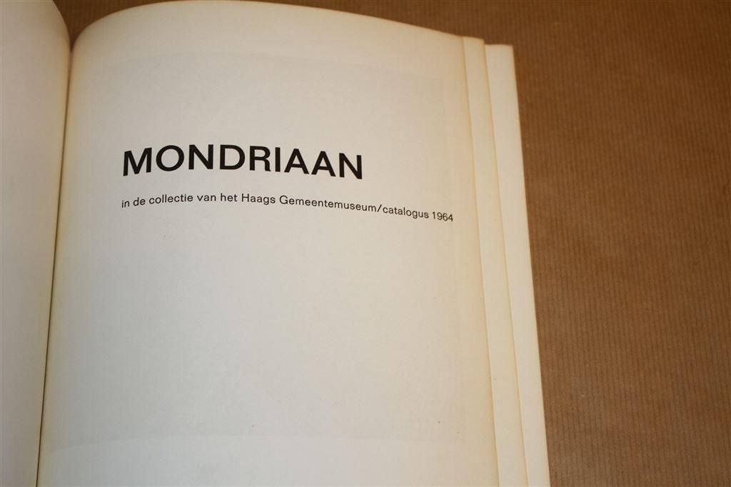Mondriaan. Collectie Haags Gemeentemuseum. 1964., Ophalen of Verzenden, Gelezen