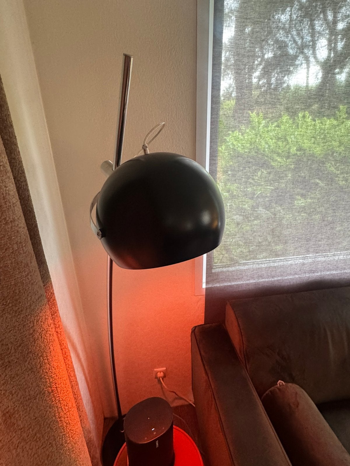 Space age vloerlamp zwart met chroom model (hala zeist 696), Huis en Inrichting, Lampen | Vloerlampen, Ophalen, Gebruikt, 150 tot 200 cm