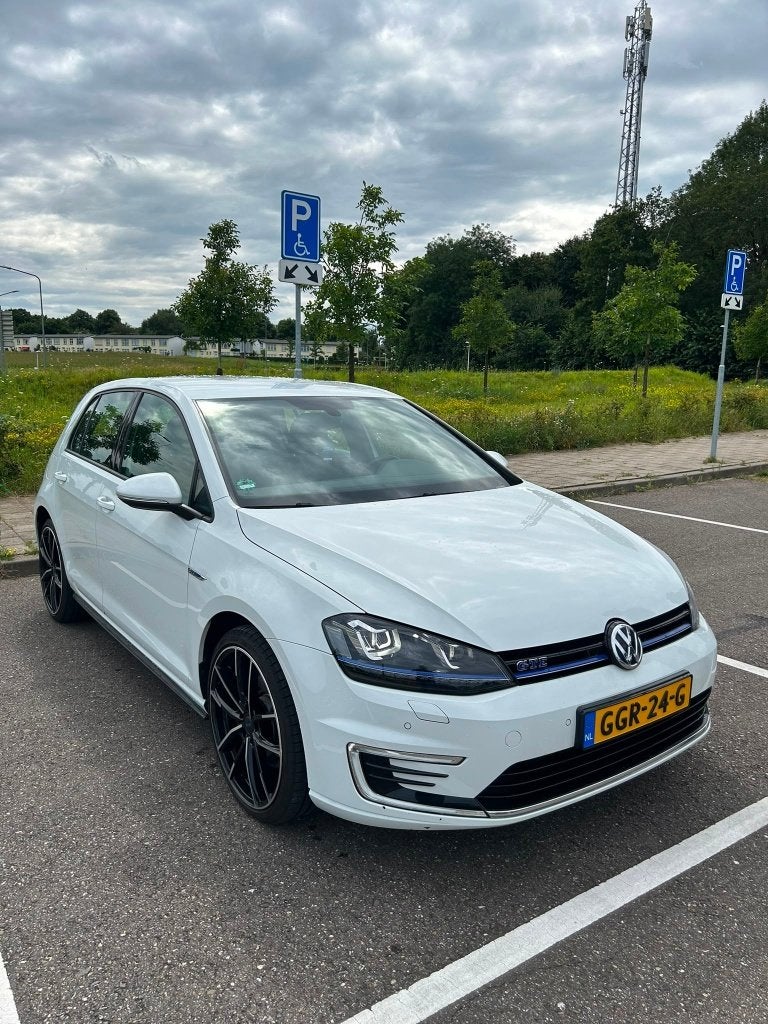 Volkswagen Golf 1.4 TSI GTE 2015 Wit, Stof, Wit, Plug-in hybride, 1499 kg