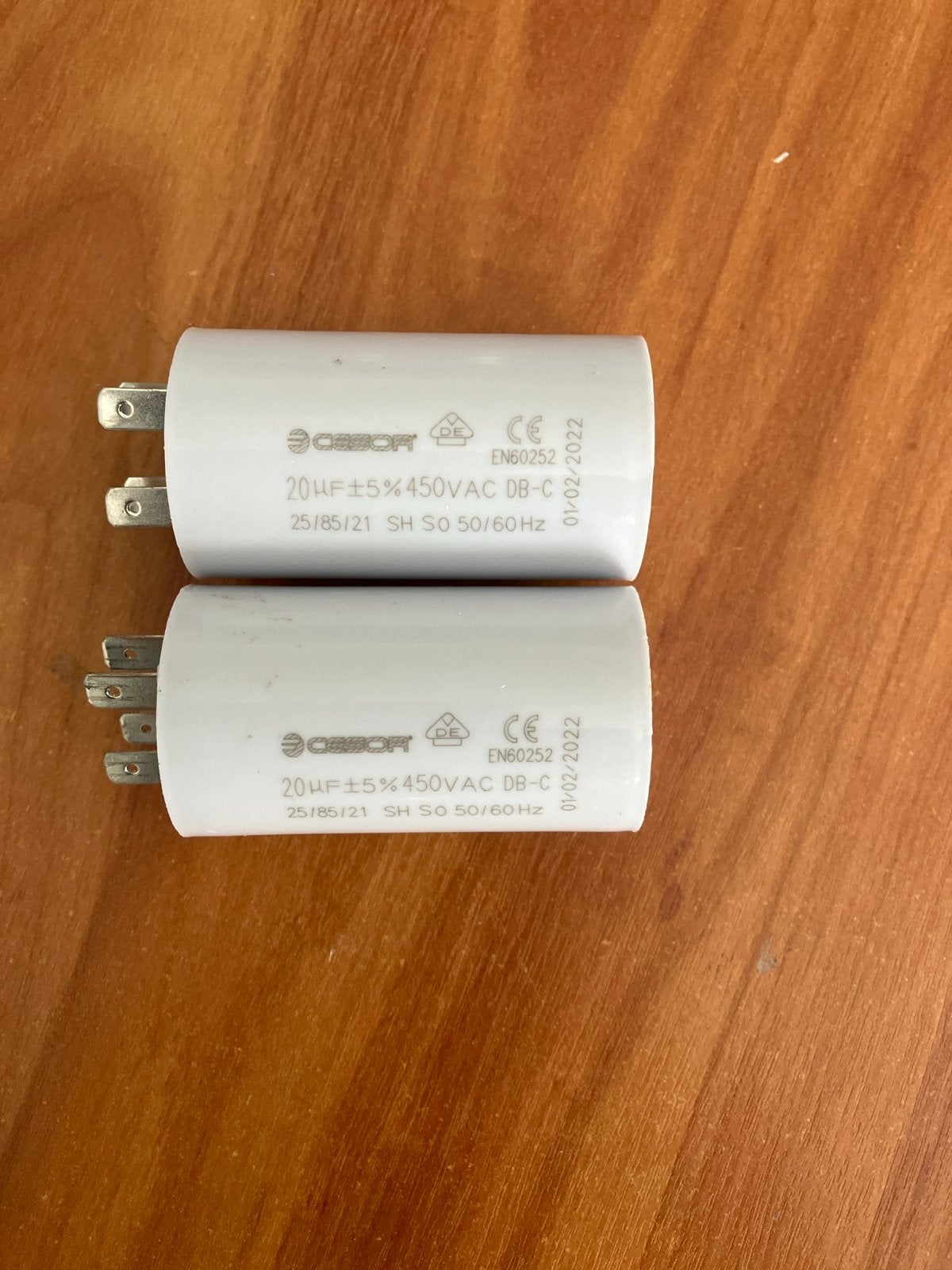 2x Condensator 20uF 450VAC voor motor of ventilator, Ophalen of Verzenden, Nieuw