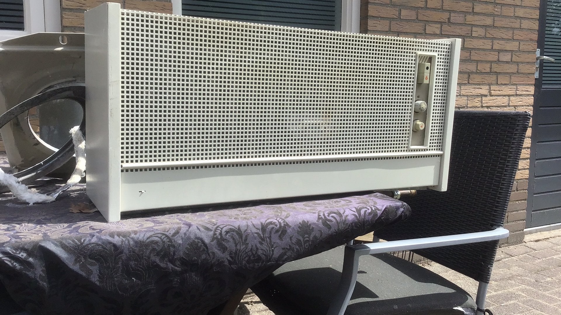 Kachel met muurdoorvoer., 30 tot 80 cm, Kachel, Ophalen of Verzenden, Zo goed als nieuw