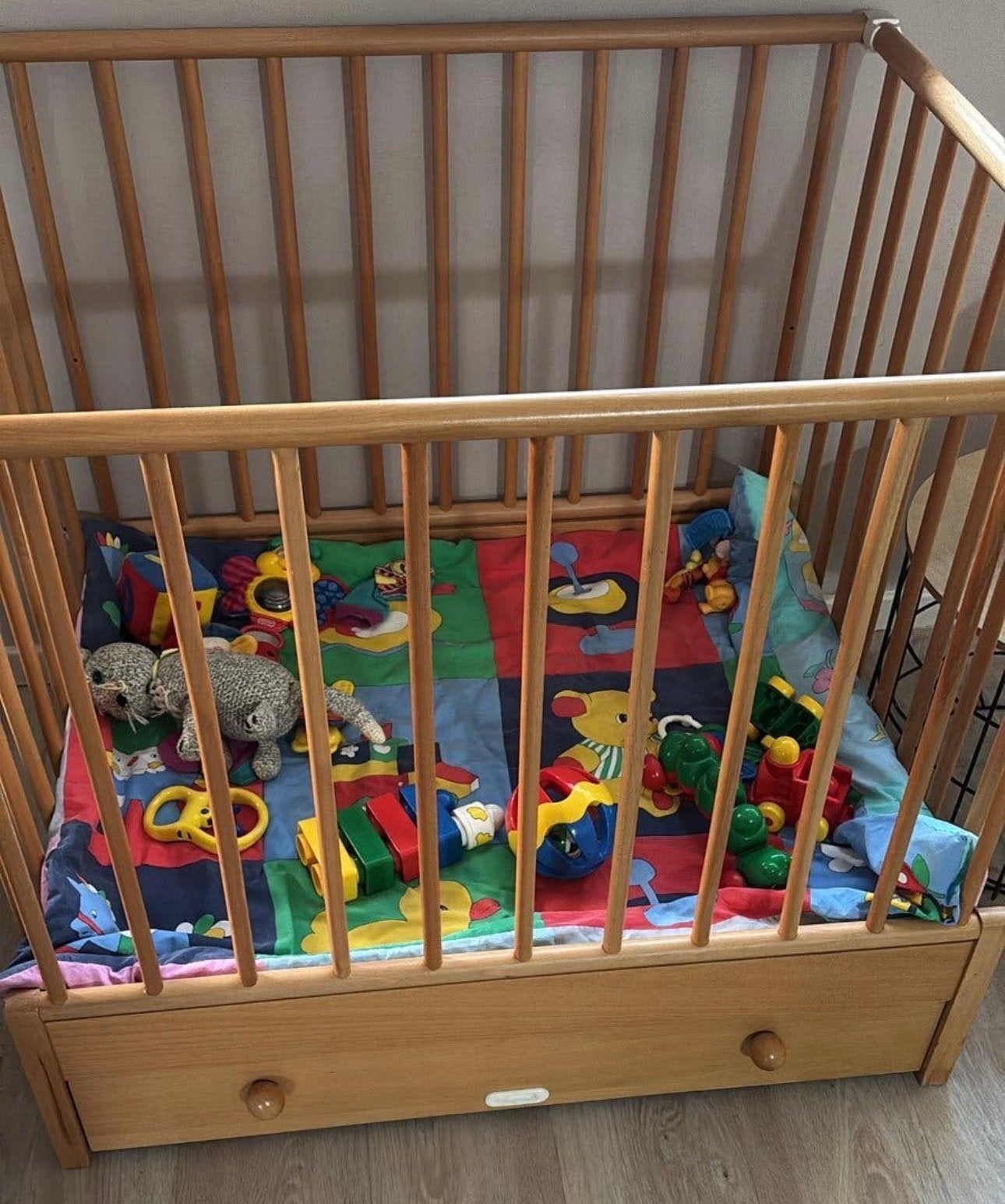 Gratis Box met lade, Kinderen en Baby's, Boxen, Ophalen, Gebruikt, Rechthoekig, Boxkleed