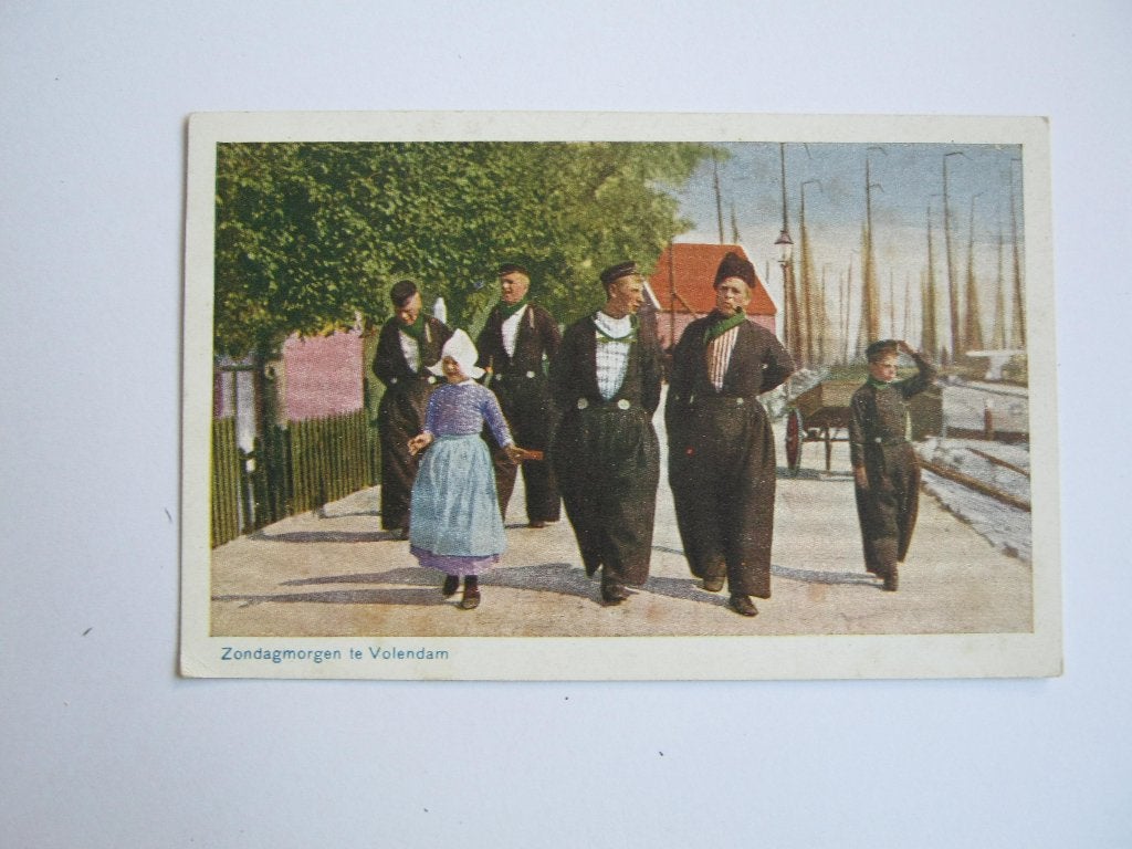Ansichtkaarten Nederland, TC 8-63 Volendam, Zondagmorgen, Verzenden, 1920 tot 1940, Gelopen, Noord-Holland