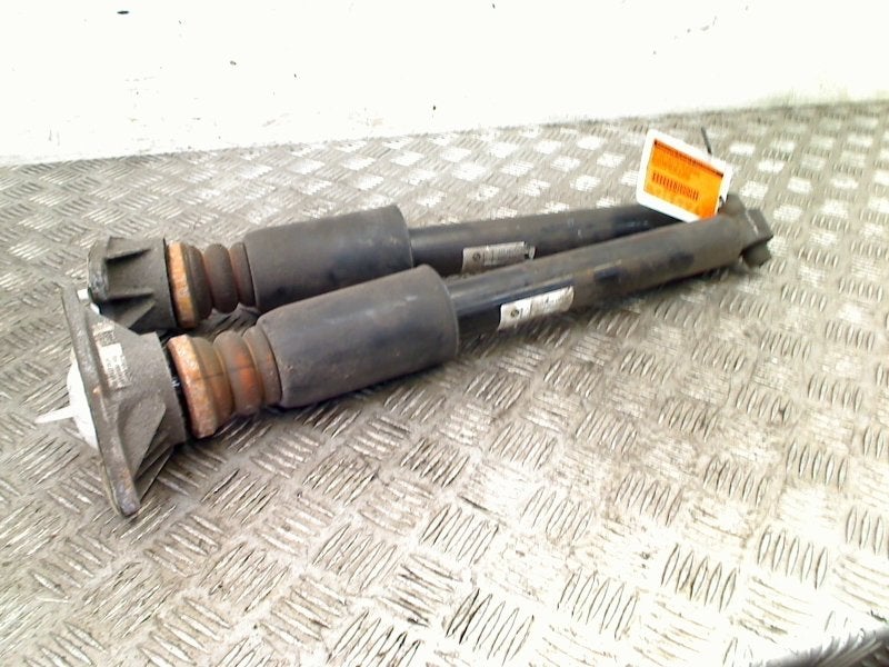 Schokbrekerset Achter BMW 3 serie (F30) 2016 3352687379901, Gebruikt, Petuelring 130, München 80809, , Duitsland, BMW, Bayerische Motoren Werke AG