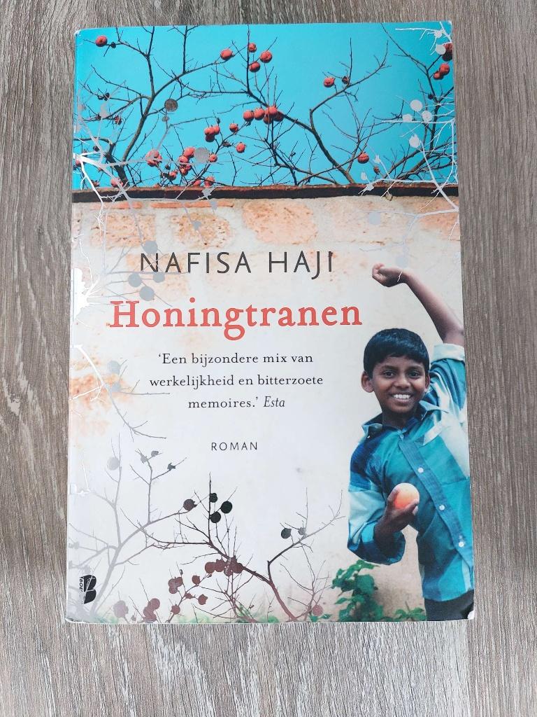 Nafisa Haji - Honingtranen, Ophalen of Verzenden, Zo goed als nieuw