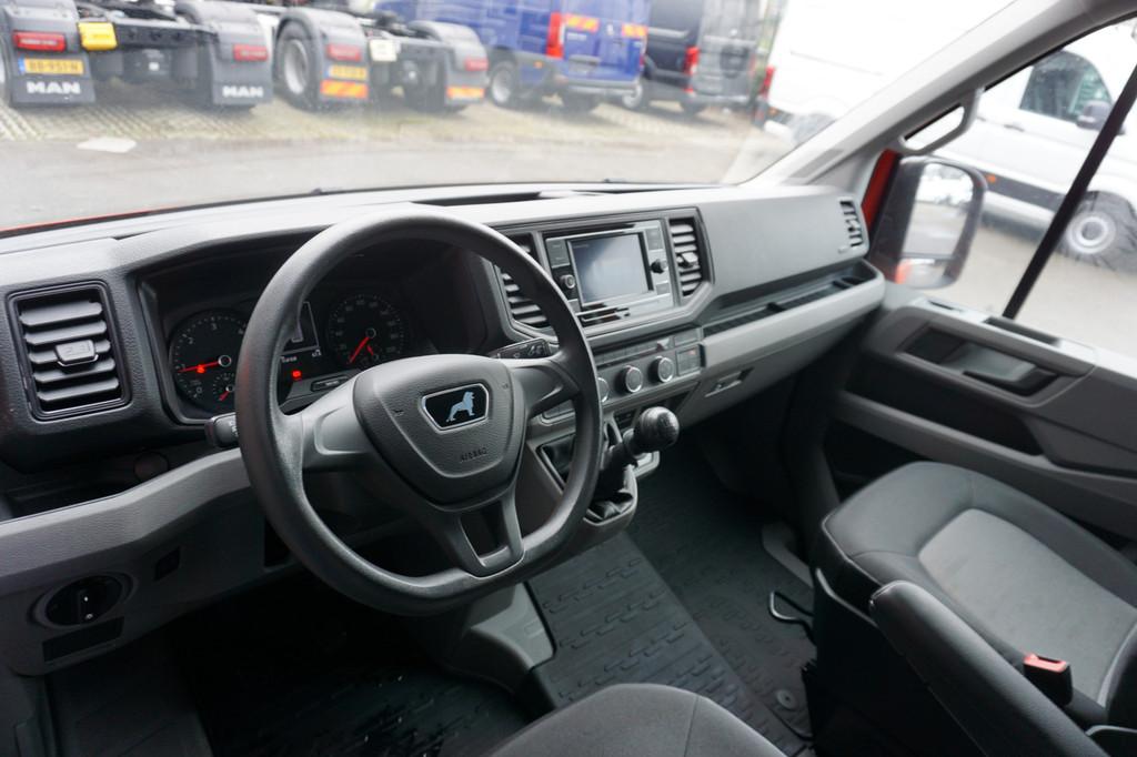 MAN TGE 140pk L3H3/L2H2 Apple Carplay Camera Airco Parkeerse, Auto's, Achterwielaandrijving, Gebruikt, Bedrijf, 1968 cc