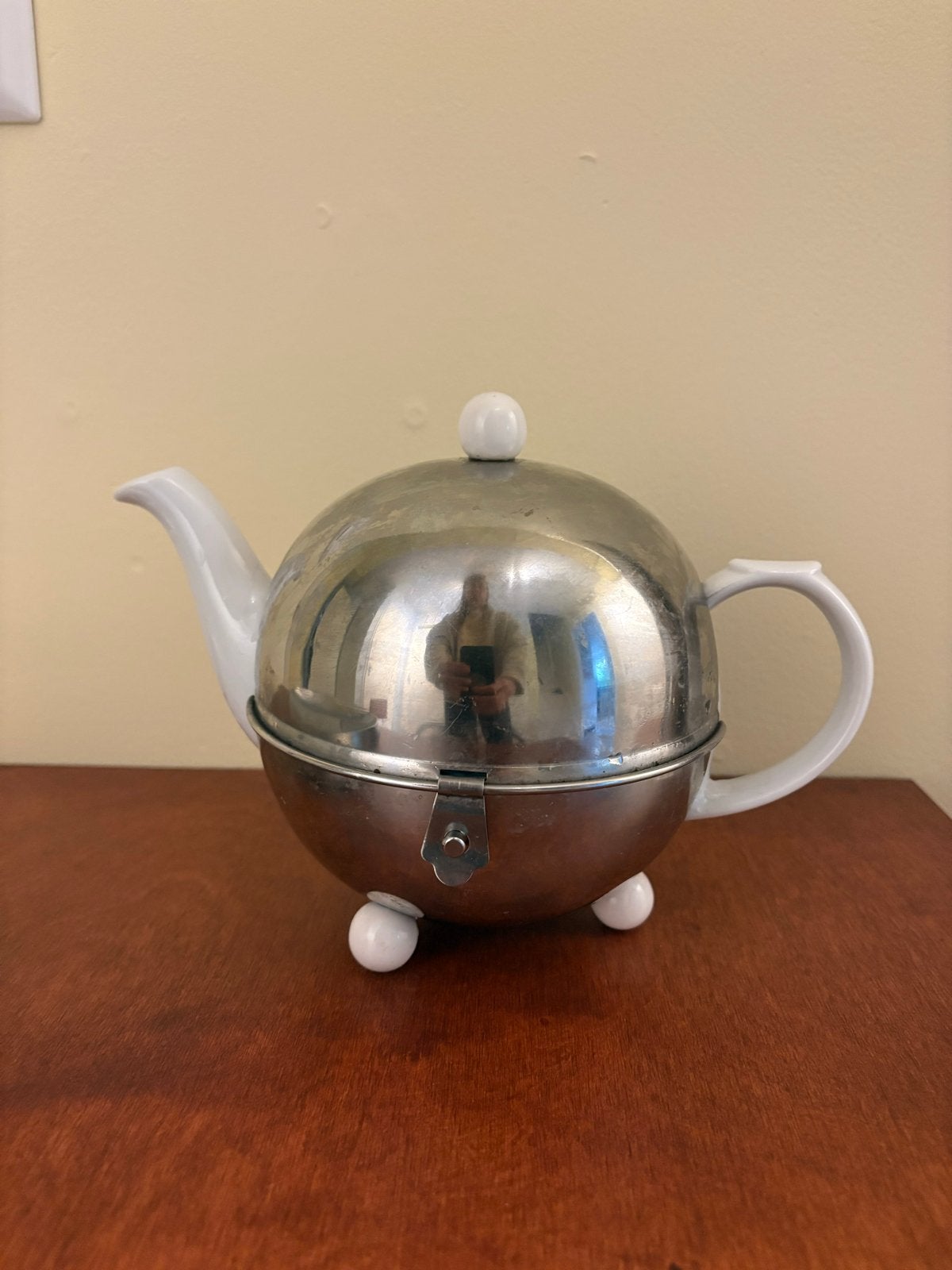 Witte Theepot met Warmhouder, Theepot/fluitketel, Ophalen of Verzenden, Zo goed als nieuw, Steen/keramiek