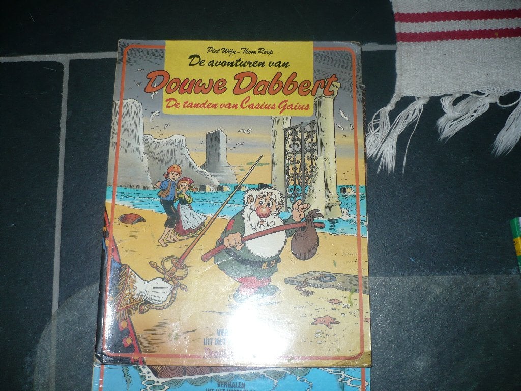 2 de avonturen van douwe dabbert, Gelezen, Ophalen of Verzenden, Piet Wijn, Thom Roep, Meerdere stripboeken