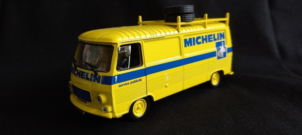 Schaalmodel Peugeot J7, Ophalen of Verzenden, Zo goed als nieuw, Auto, Overige merken