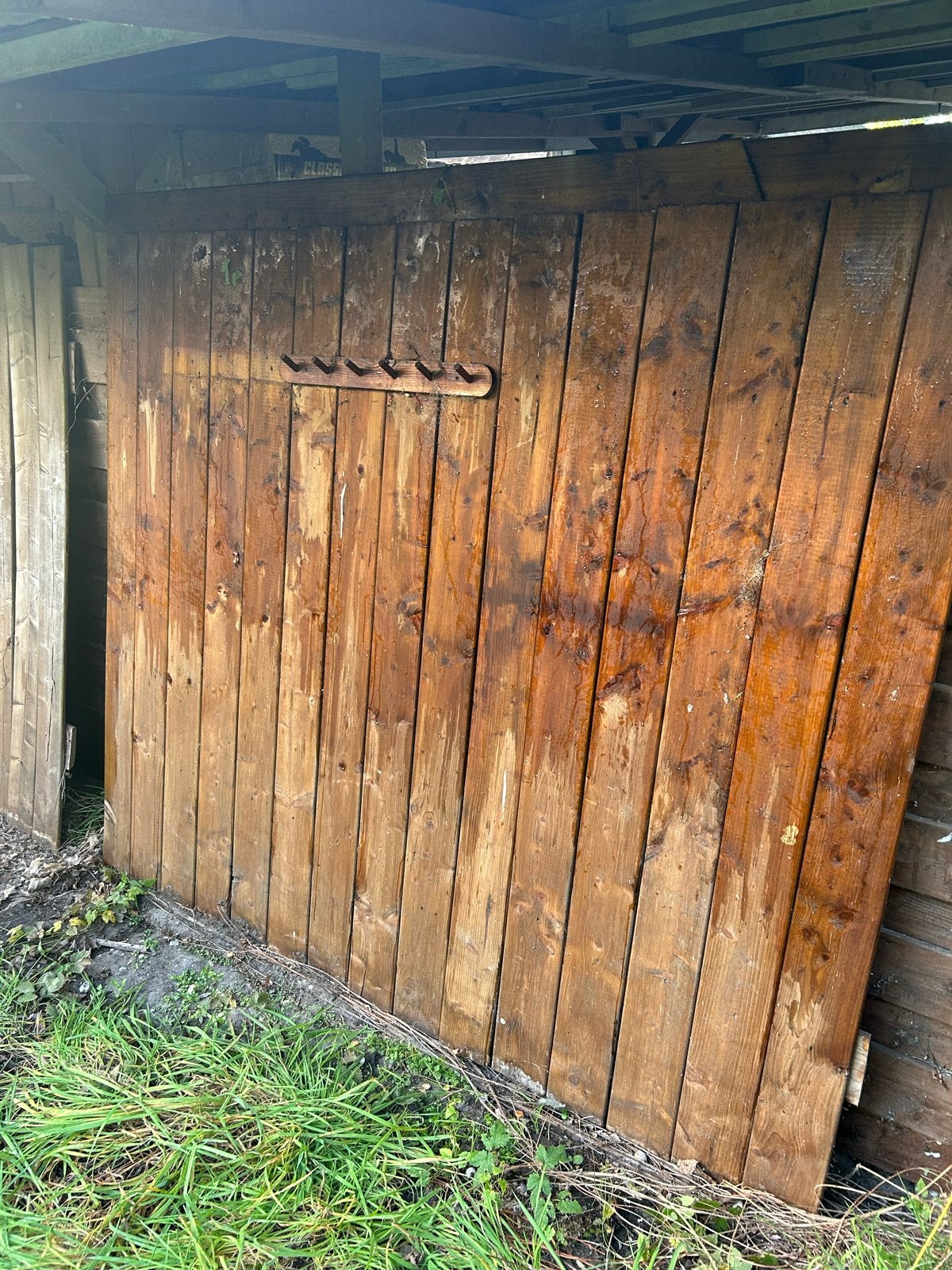 Twee Robuuste houten schuttingdelen, Tuin en Terras, Ophalen, Minder dan 3 meter, Hout, 1 tot 2 meter