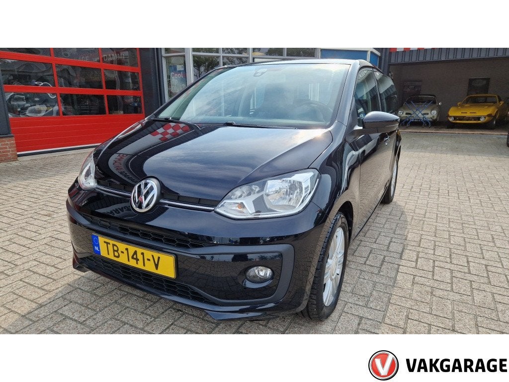 Volkswagen up! 1.0 BMT high up! (bj 2018), Auto's, Zwart, Origineel Nederlands, Handgeschakeld, Nieuw