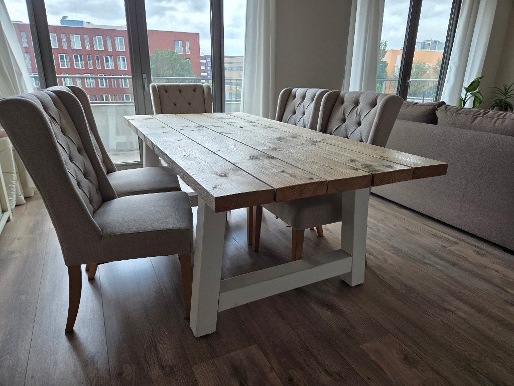 Complete set: eettafel, tv meubel en sidetable, Ophalen, Zo goed als nieuw, Steigerhout, Minder dan 4 stoelen