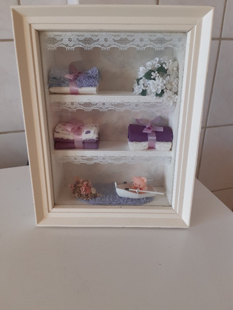 Vintage 3D kijkkastje / miniatuur badkamer linnenkast, Ophalen of Verzenden