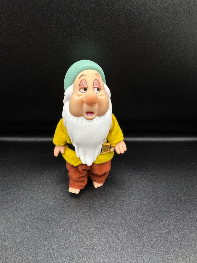 Vintage kabouterbeeldje Sonya (Sleepy), Verzamelen, Smurfen, Ophalen of Verzenden, Zo goed als nieuw, Verschillende Smurfen