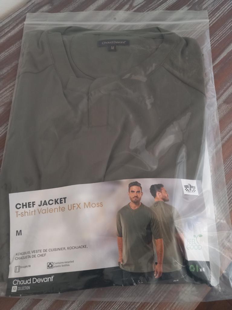 (NIEUW) Chaud Devant Valente UFX t-shirt mosgroen maat M, Ophalen of Verzenden, Nieuw