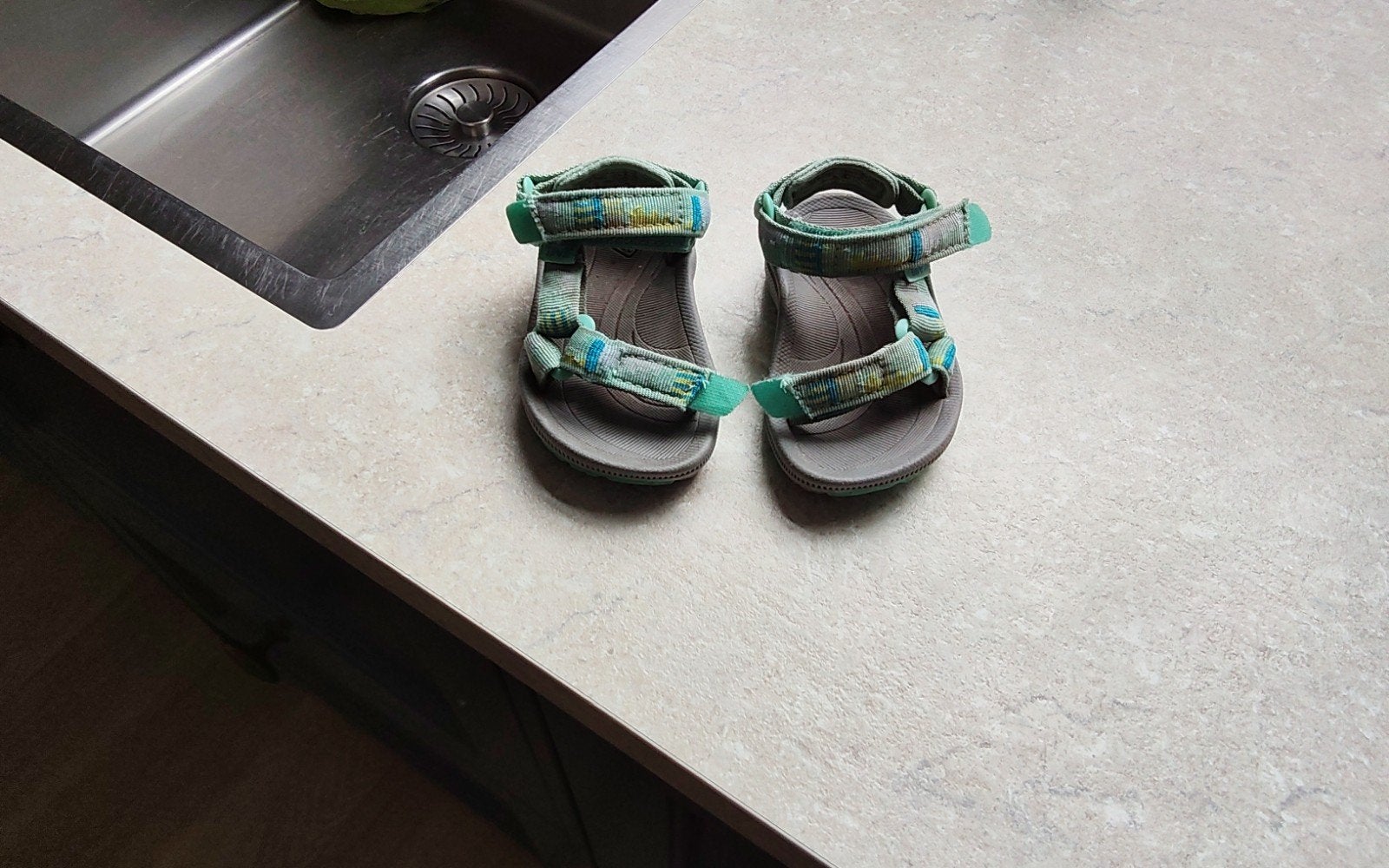 Teva sandalen in goede staat maat 19, Kinderen en Baby's, Ophalen of Verzenden, Zo goed als nieuw, Overige typen